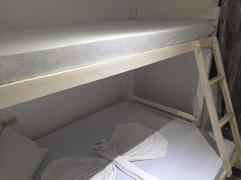 Alexzus Backpackers Travel Lodge El Nido Exterior foto