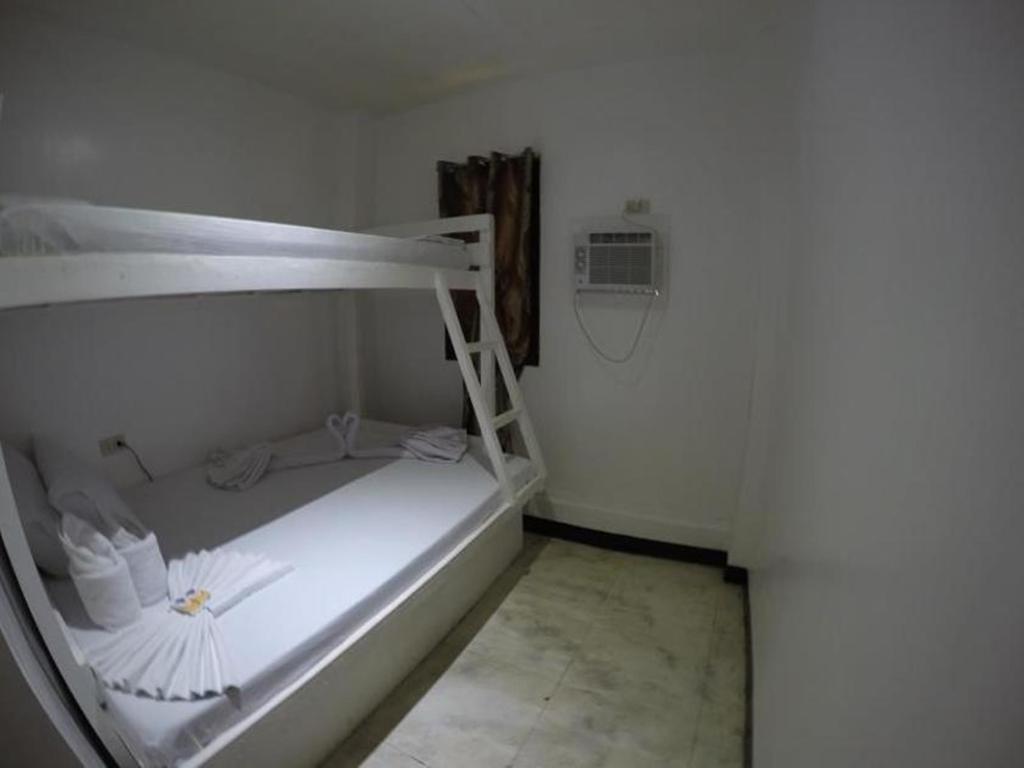 Alexzus Backpackers Travel Lodge El Nido Exterior foto